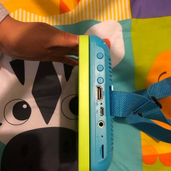 PBS kids tablet / DVD player - Picture 4 of 5